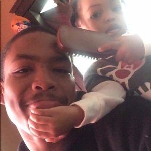 Meet your Posher, Joshua